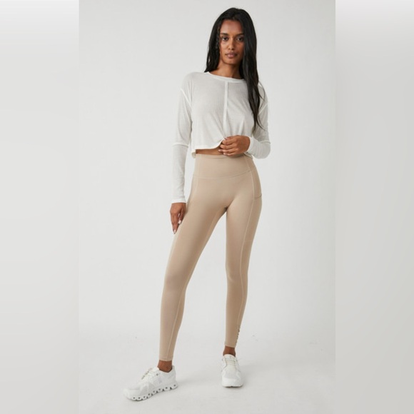FREE PEOPLE FP Movement Out of Your League Leggings Clay M NWT $88 Retail - Picture 6 of 13